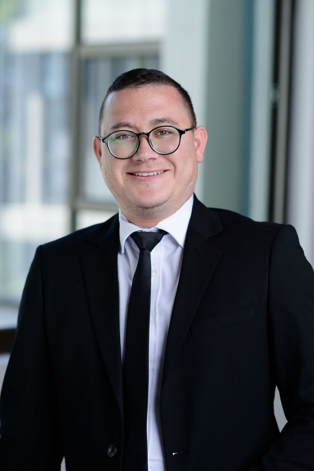 Damian Esau